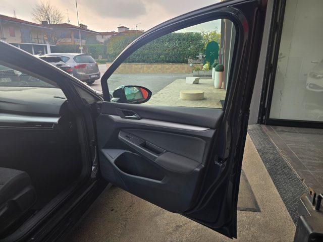 VOLKSWAGEN Golf usata 137