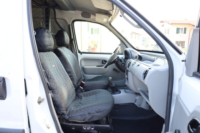 RENAULT Kangoo usata 51