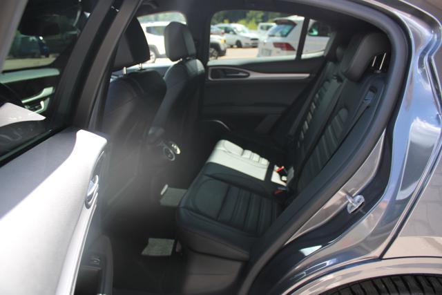 ALFA ROMEO Stelvio usata, con Controllo trazione