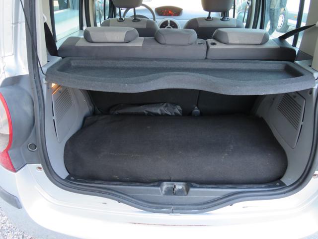 RENAULT Modus usata 16