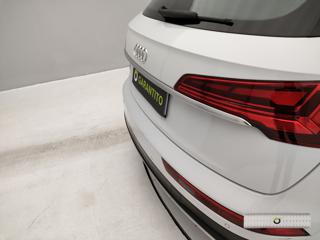 AUDI Q5 usata, con Sensori di parcheggio anteriori