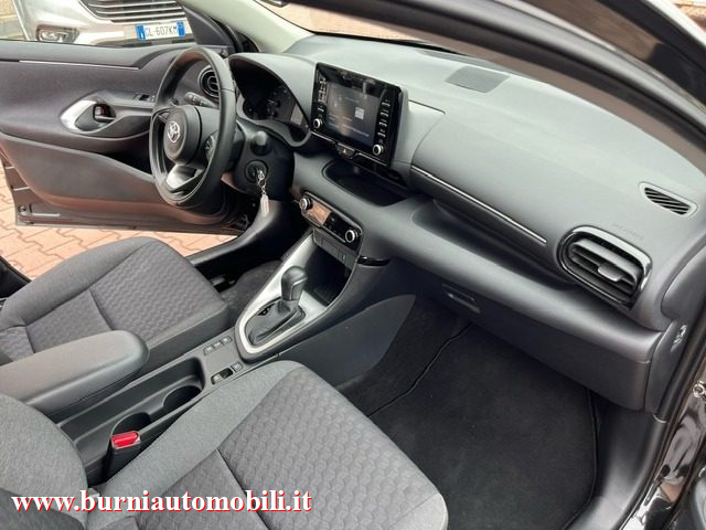 TOYOTA Yaris usata, con Controllo elettronico della corsia