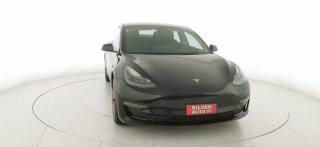 TESLA Model 3 usata, con USB