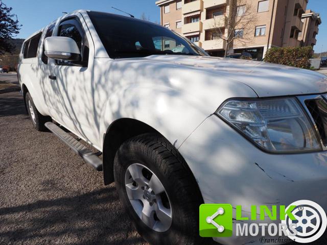 NISSAN Navara usata, con Fendinebbia