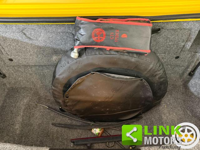 ALFA ROMEO Spider usata, con Sedili sportivi