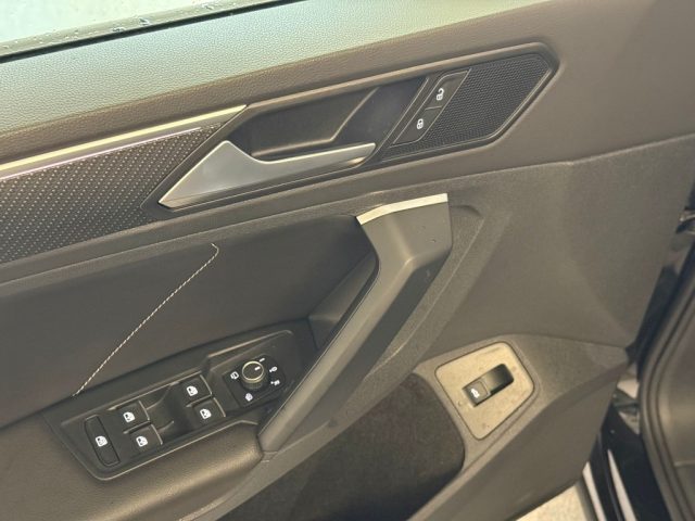 VOLKSWAGEN Tiguan usata, con Airbag testa