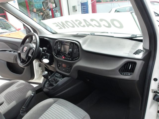 FIAT Doblo usata, con Sensori di parcheggio posteriori
