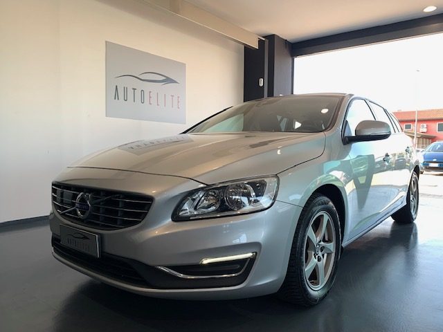 VOLVO V60 usata, con Autoradio