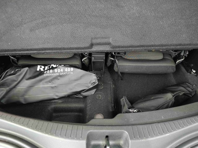 RENAULT Grand Scenic usata, con Filtro antiparticolato