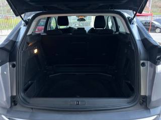 PEUGEOT 3008 usata, con Controllo automatico clima