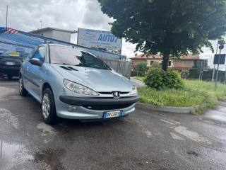 PEUGEOT 206 1.1 3p. XT