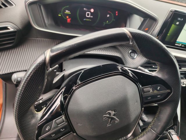 PEUGEOT 2008 usata, con Cruise Control