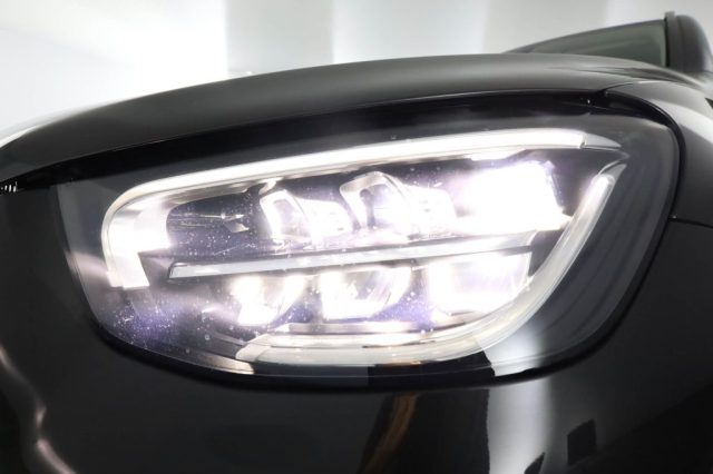 MERCEDES-BENZ GLC 220 usata 7