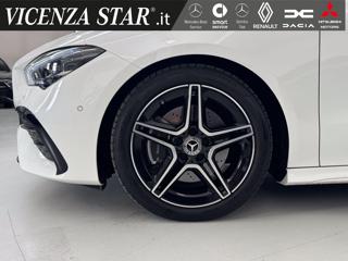 MERCEDES-BENZ CLA 200 usata, con Autoradio