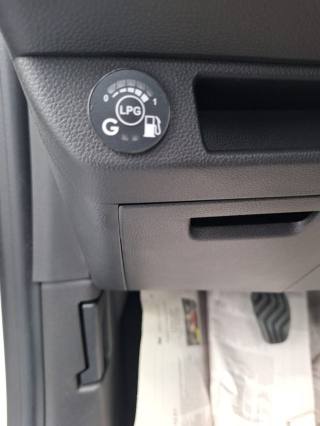 RENAULT Clio usata, con ESP