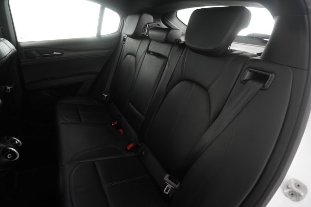 ALFA ROMEO Stelvio usata 3