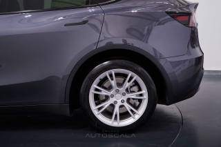 TESLA Model Y usata, con Frenata d