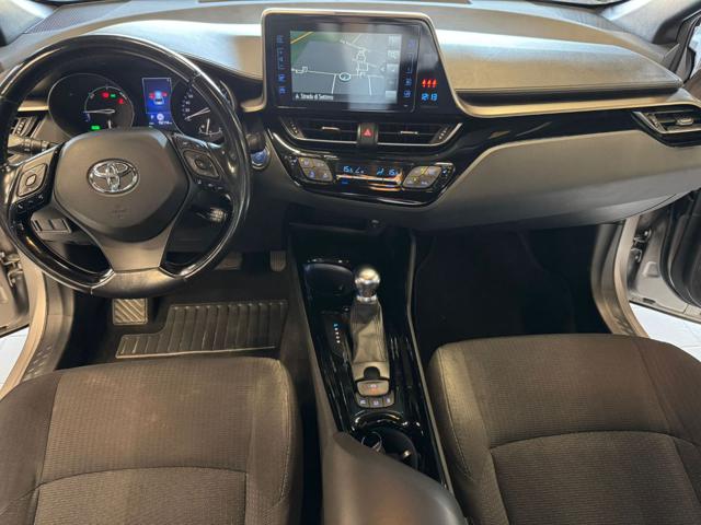 TOYOTA C-HR usata, con Fari Xenon