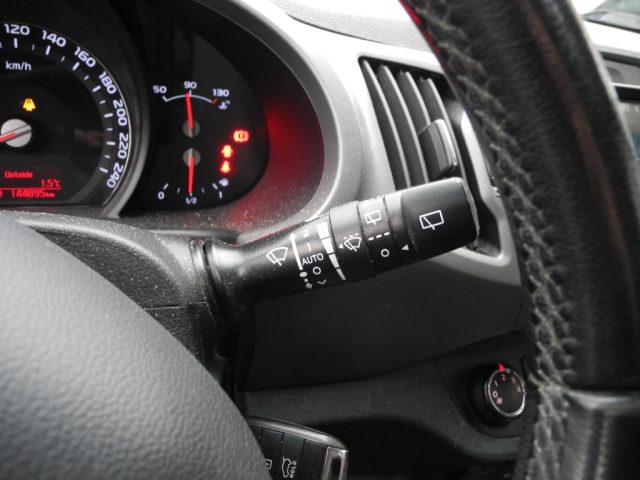 KIA Sportage usata, con Autoradio digitale