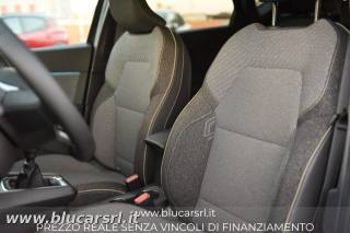 RENAULT Captur usata 17