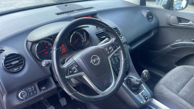OPEL Meriva usata, con Controllo automatico clima