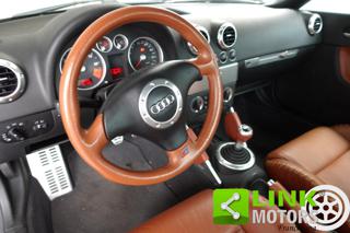 AUDI TT usata, con Alzacristalli elettrici