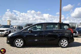 PEUGEOT 5008 usata, con Fendinebbia
