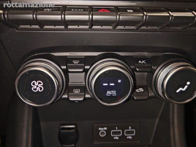 RENAULT Captur usata, con Park Distance Control