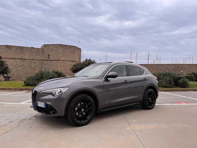ALFA ROMEO Stelvio usata, con Fari bi-xeno