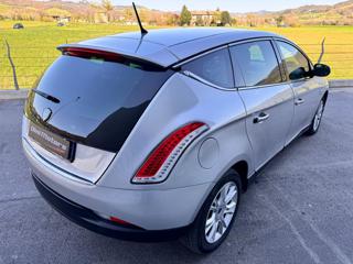 LANCIA Delta usata, con Alzacristalli elettrici