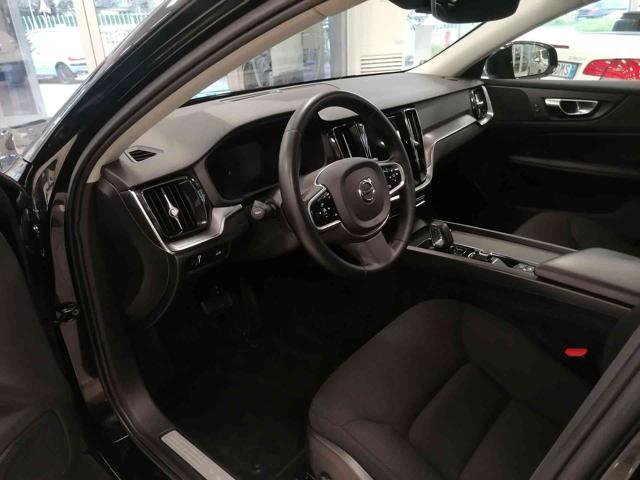 VOLVO V60 Cross Country usata, con Cerchi in lega