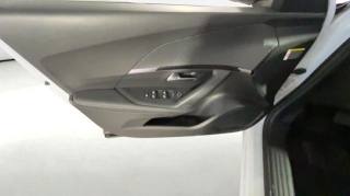 PEUGEOT 2008 usata, con USB