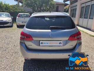 PEUGEOT 308 usata, con Autoradio