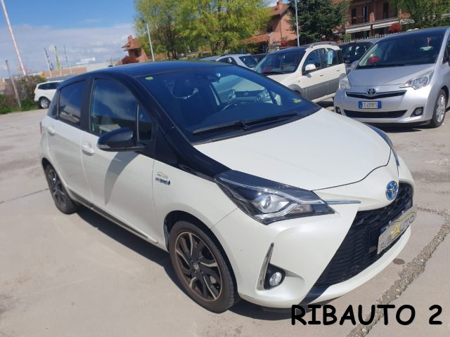 TOYOTA Yaris usata, con Airbag laterali