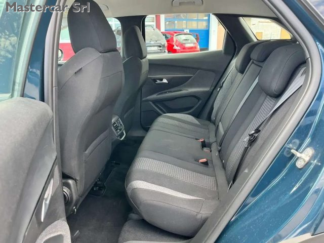 PEUGEOT 3008 usata, con Fendinebbia