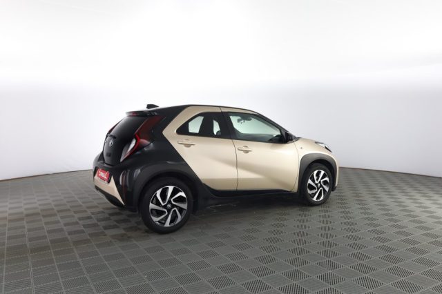 TOYOTA Aygo X usata 2