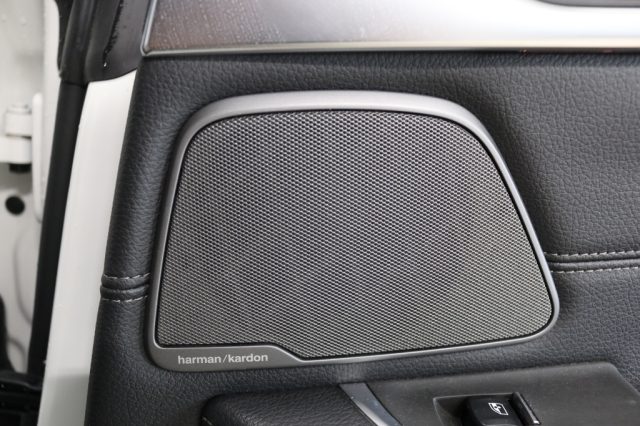 BMW 630 usata, con Fari LED