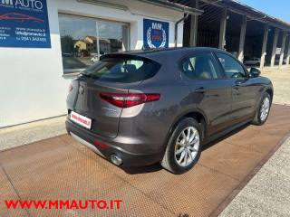 ALFA ROMEO Stelvio usata, con Alzacristalli elettrici