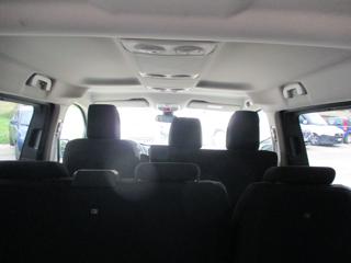 PEUGEOT Traveller usata 21