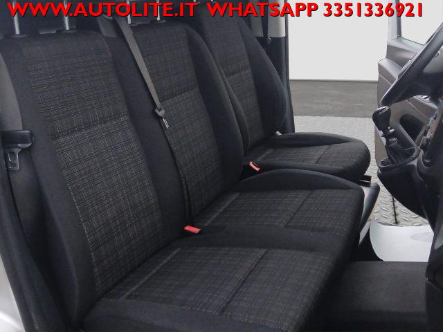 MERCEDES-BENZ Vito usata, con Sensore di luce