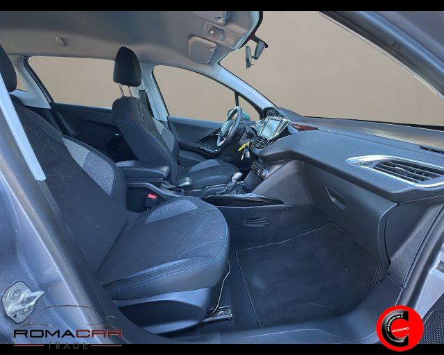 PEUGEOT 2008 usata, con Sensori di parcheggio posteriori