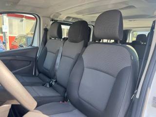 RENAULT Trafic usata, con Sedile posteriore sdoppiato