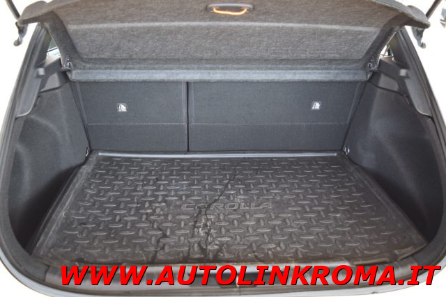 TOYOTA Corolla usata, con ESP