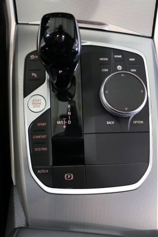 BMW 330 usata 23