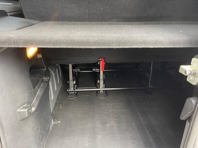 OPEL Vivaro usata 17