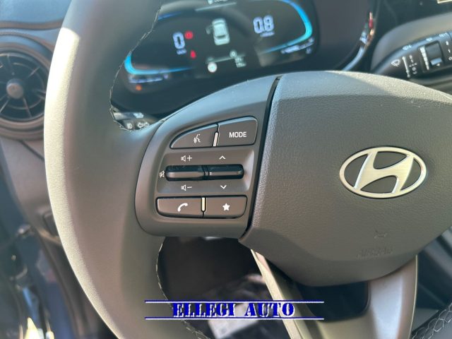 HYUNDAI i10 usata, con Specchietti laterali elettrici