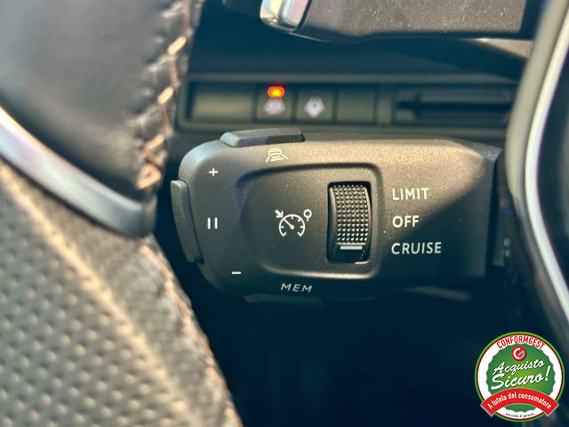 PEUGEOT 3008 usata, con Luci diurne LED