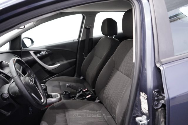 OPEL Astra usata, con Cruise Control