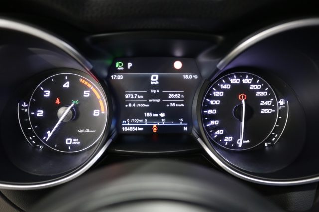 ALFA ROMEO Stelvio usata, con Controllo elettronico della corsia