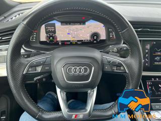 AUDI Q8 usata, con Park Distance Control
